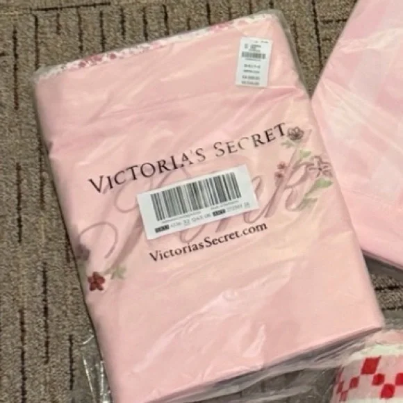 Victoria's Secret Light Pink Embroidered Tote - Picture 2 of 2